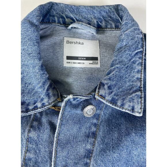 Ladies Bershka Denim Jean Jacket Mid Blue Size Small - Picture 3 of 13